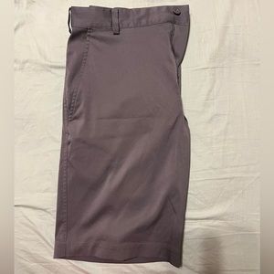 Nike golf shorts, size 32